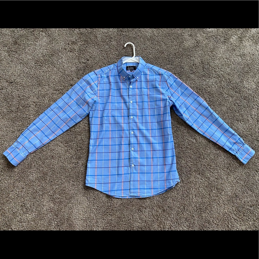 St Lynn Size M Blue Plaid Long Sleeve Button Up